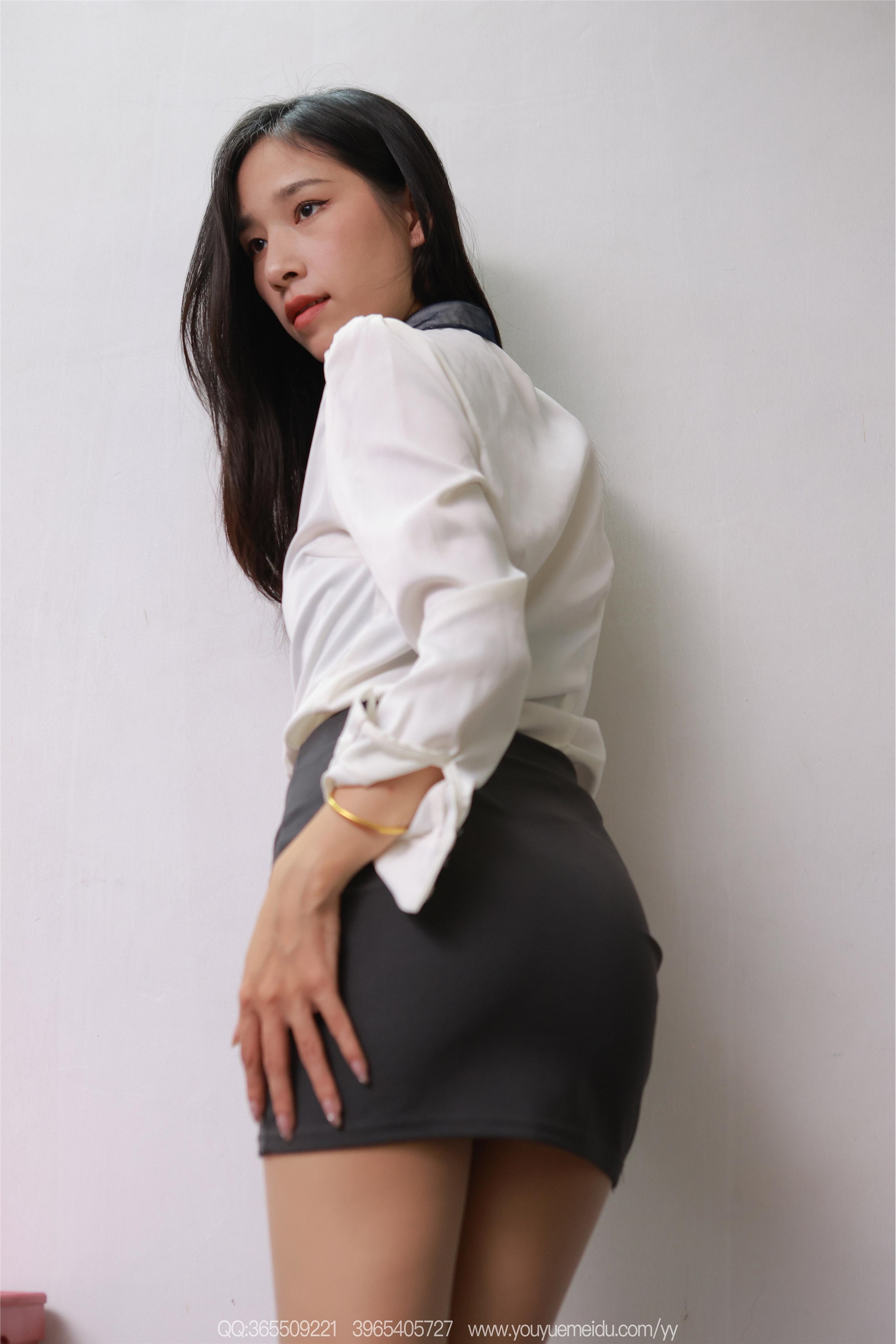 IESS异思趣向  2025.10.26 丝享家 2194 美子《迷人OL》